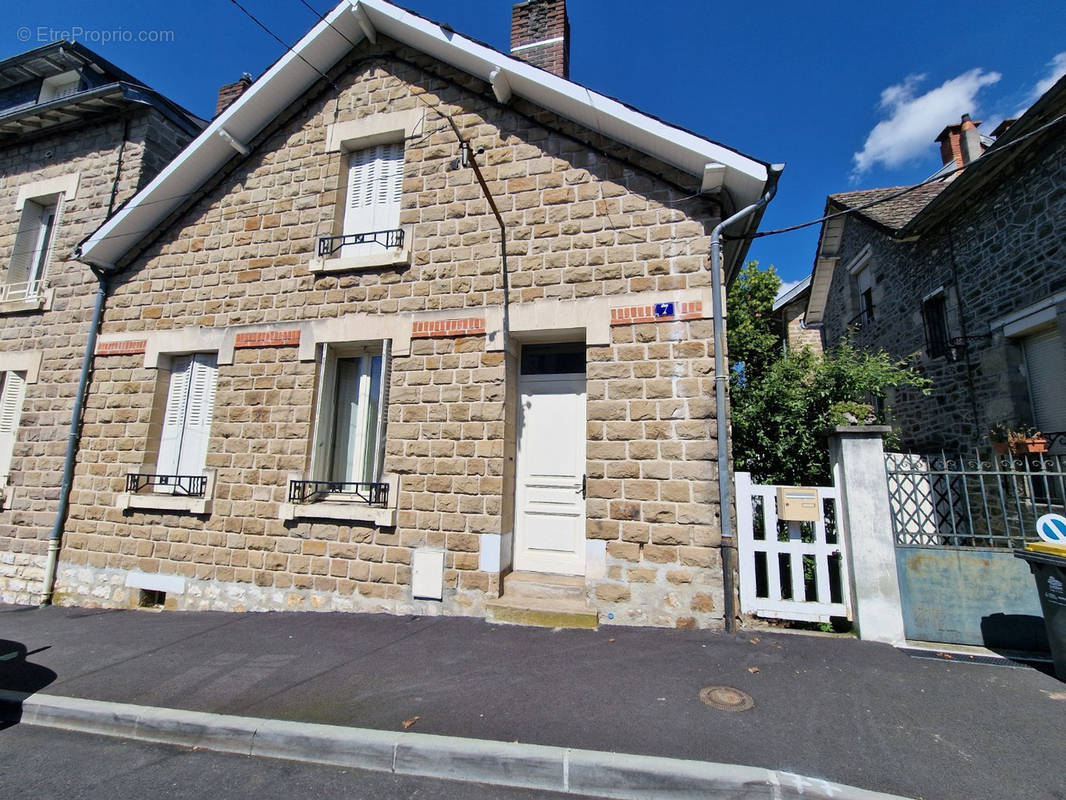 Maison à BRIVE-LA-GAILLARDE