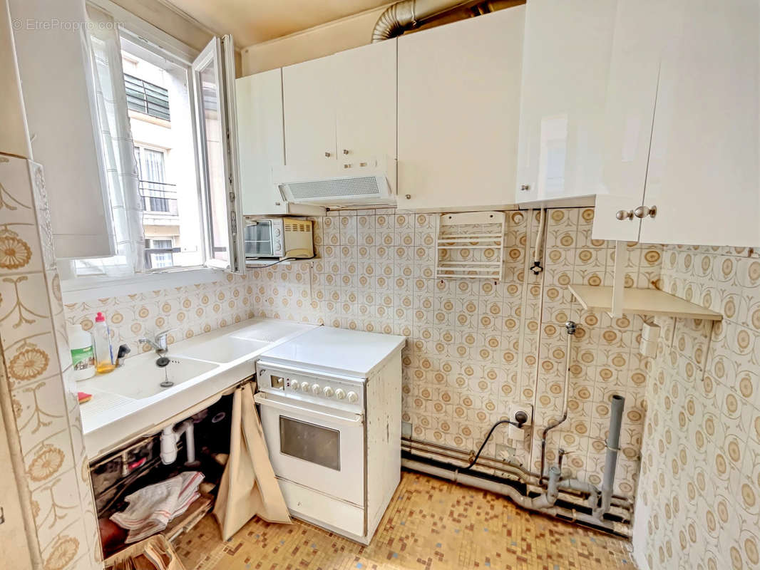 Appartement à PARIS-12E