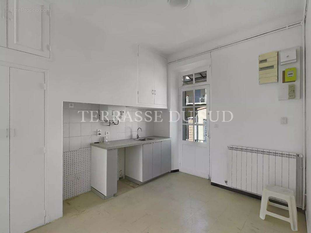 Appartement à MARSEILLE-16E