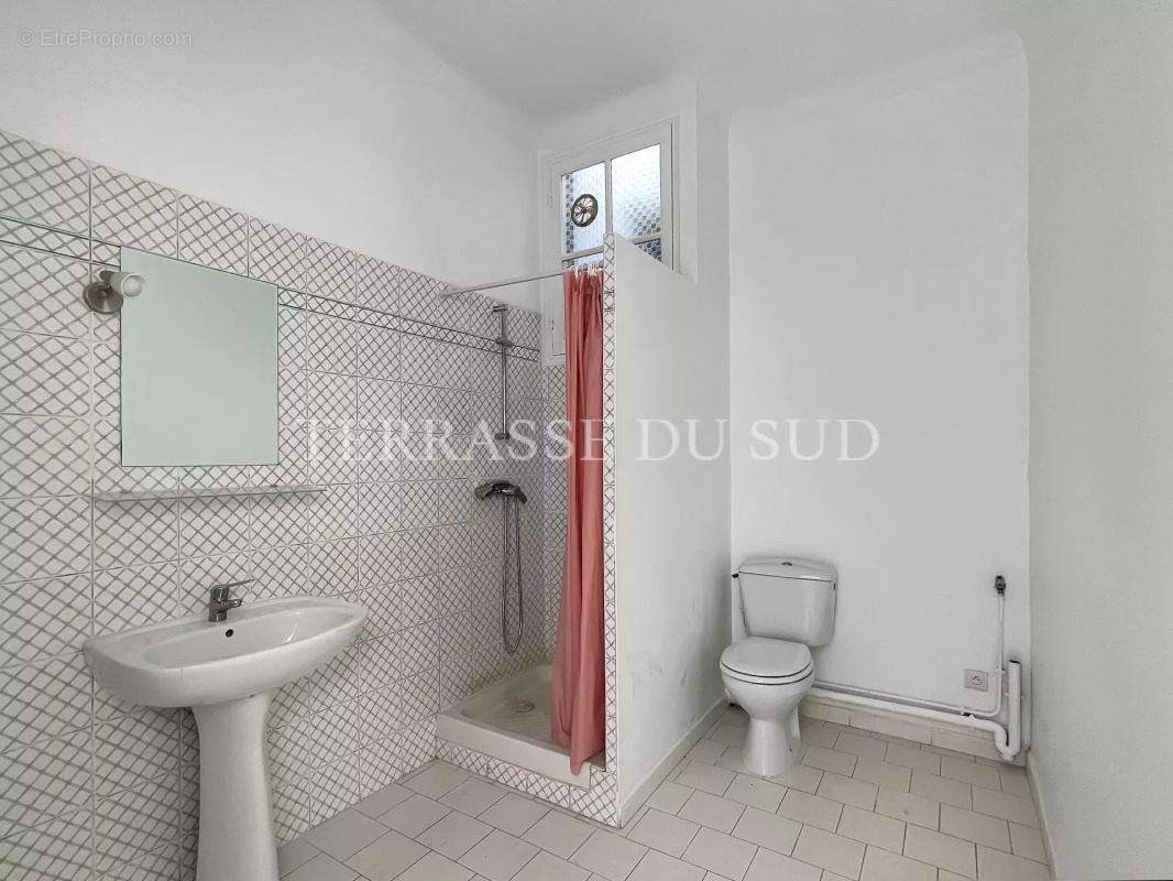 Appartement à MARSEILLE-16E