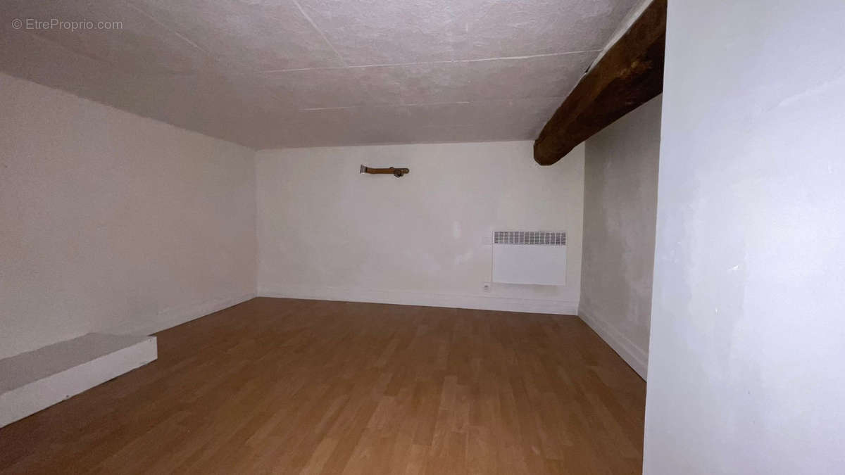 Appartement à VIARMES