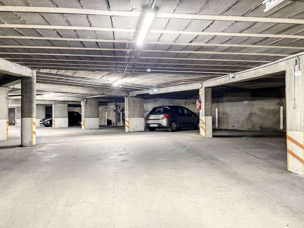 Parking à ORLEANS