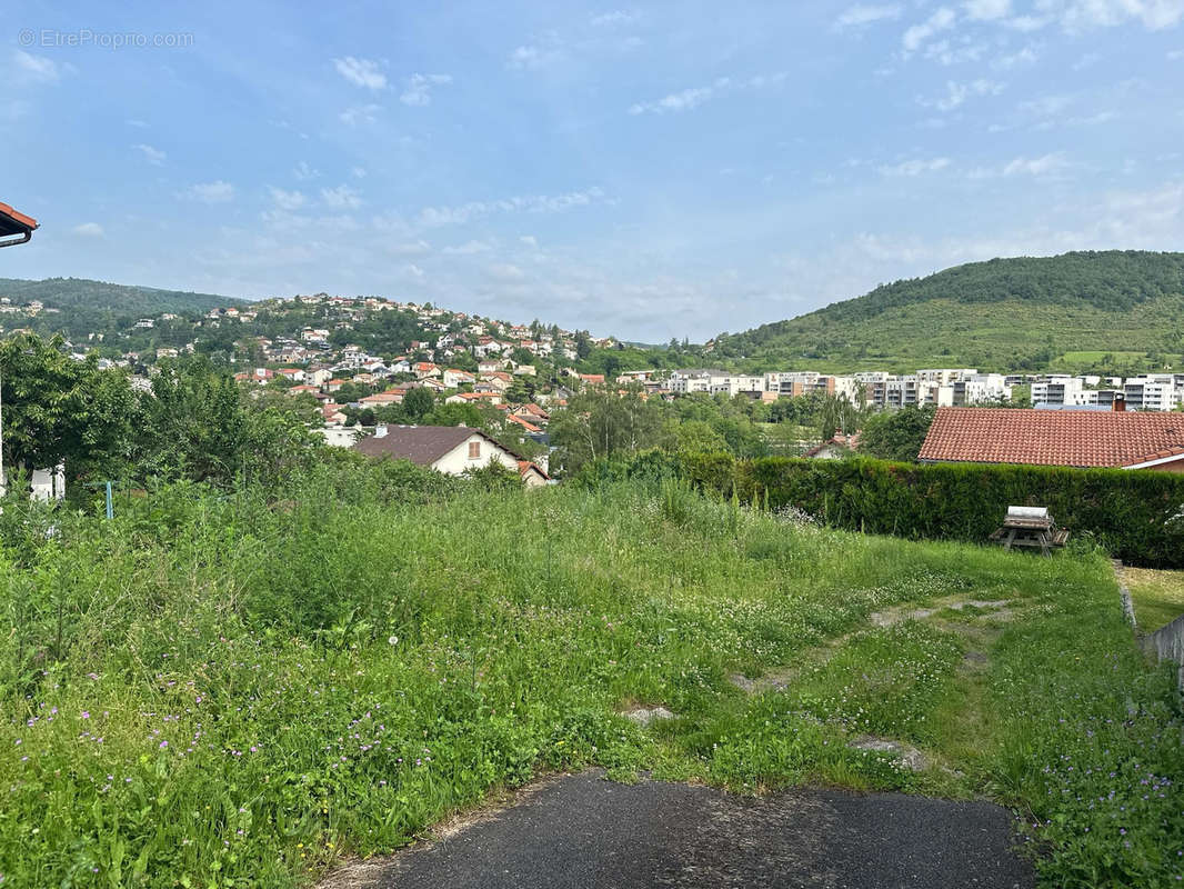 Terrain à CLERMONT-FERRAND