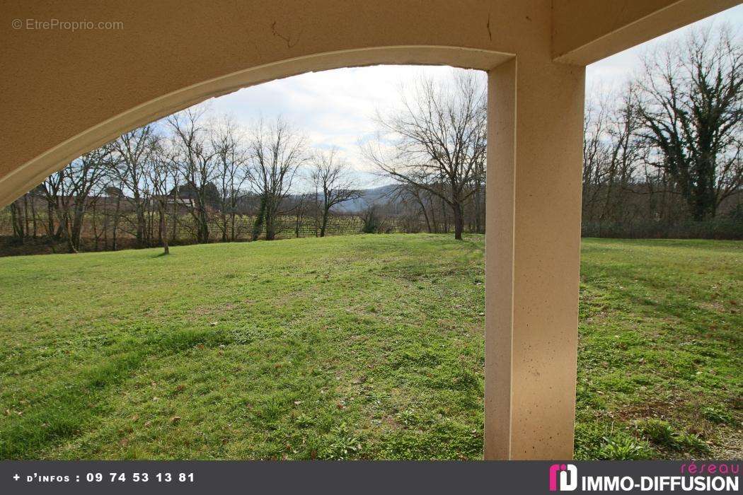 Appartement à PUY-L&#039;EVEQUE