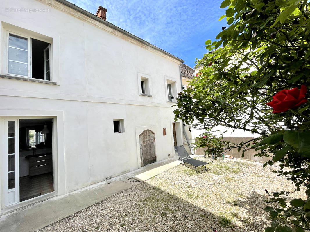 Maison à NANTEUIL-LES-MEAUX