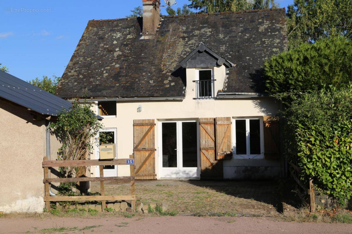 Maison à TAVERNAY