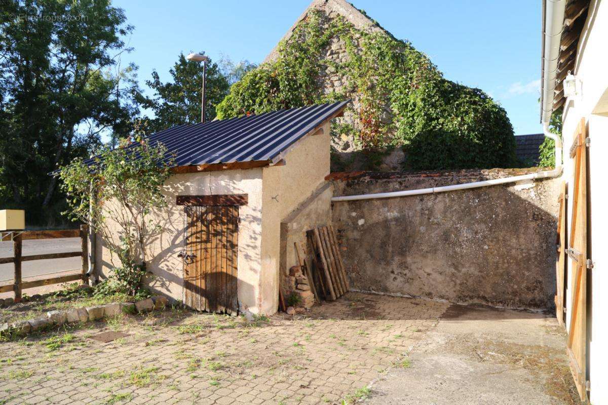 Maison à TAVERNAY