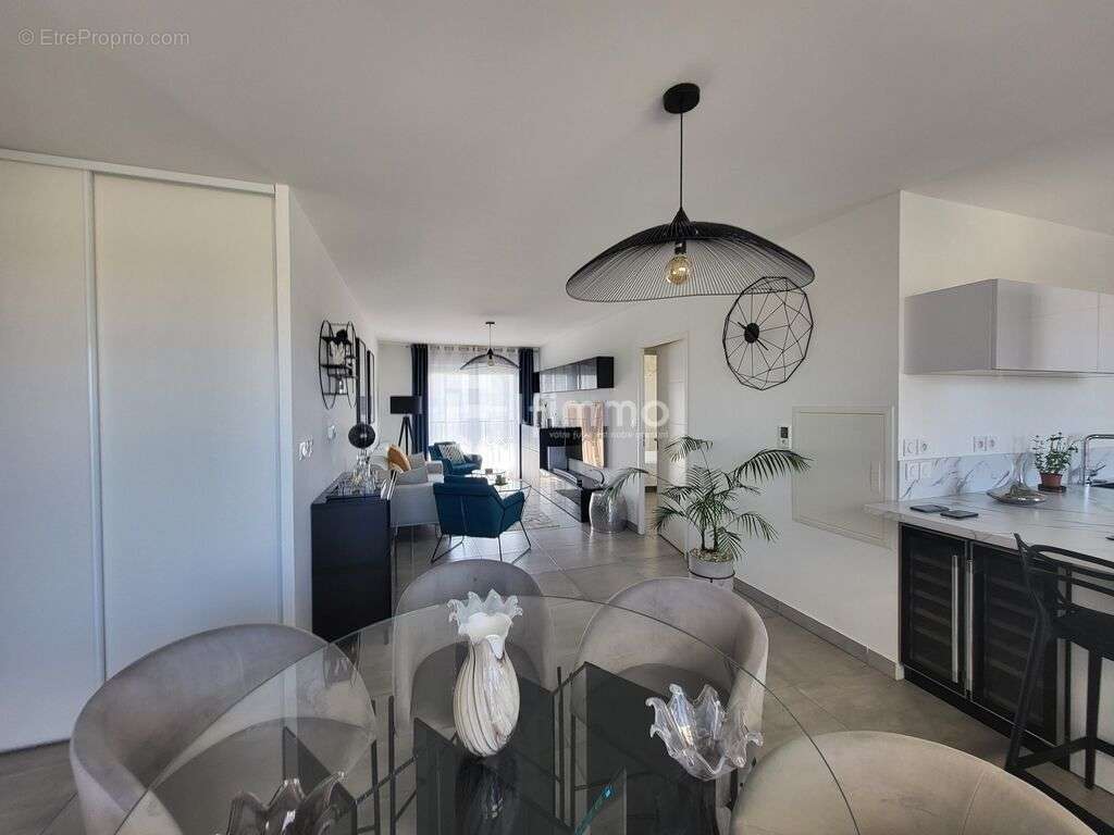 Appartement à MARSEILLE-10E