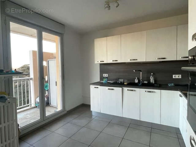 Appartement à LYON-9E