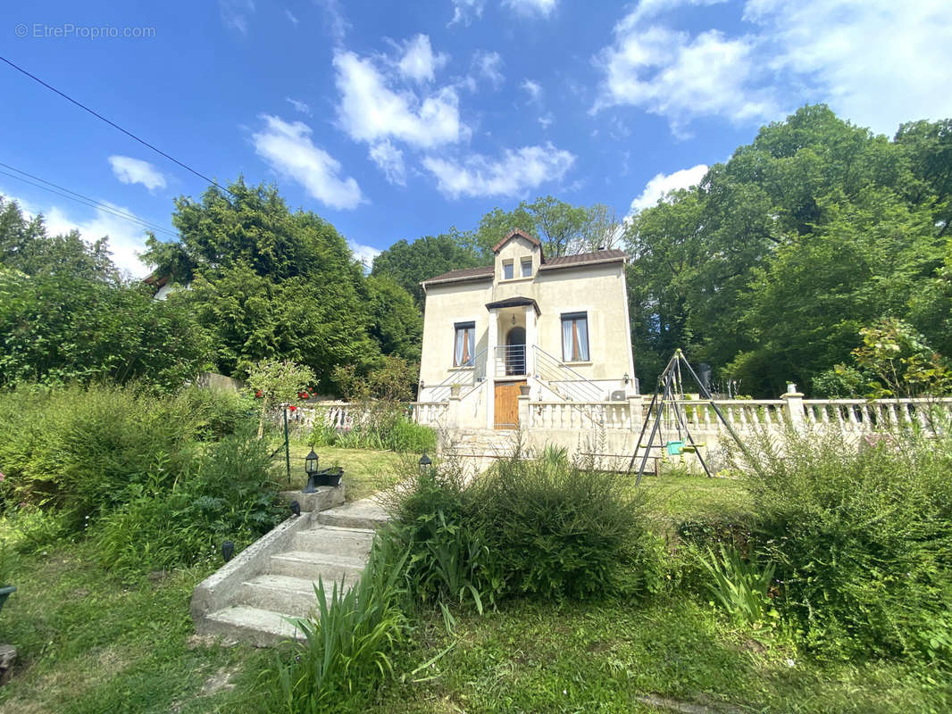 Maison à PERDREAUVILLE