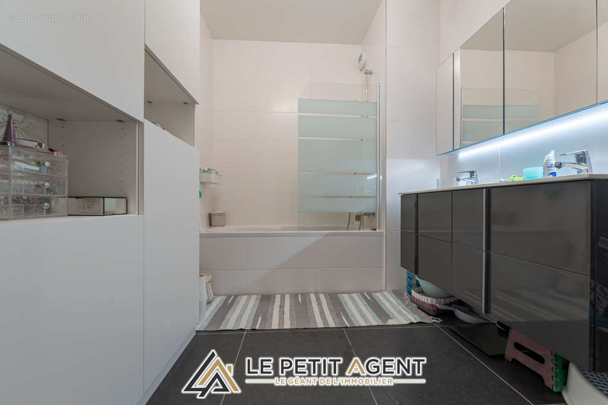 Appartement à LE BOUSCAT