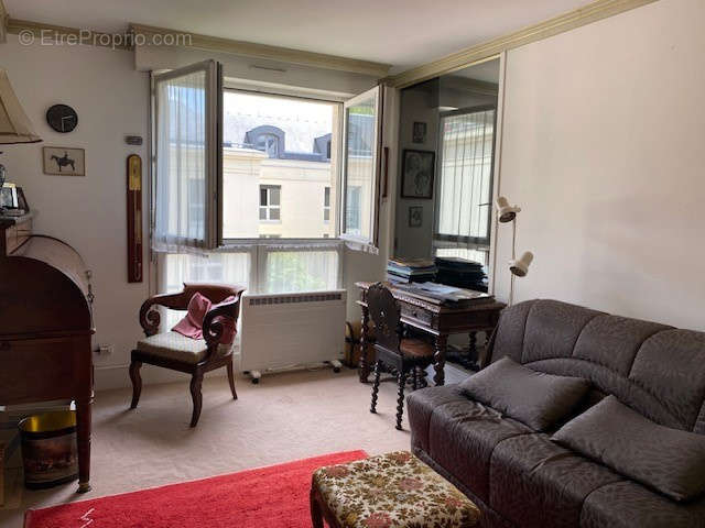 Appartement à VERSAILLES