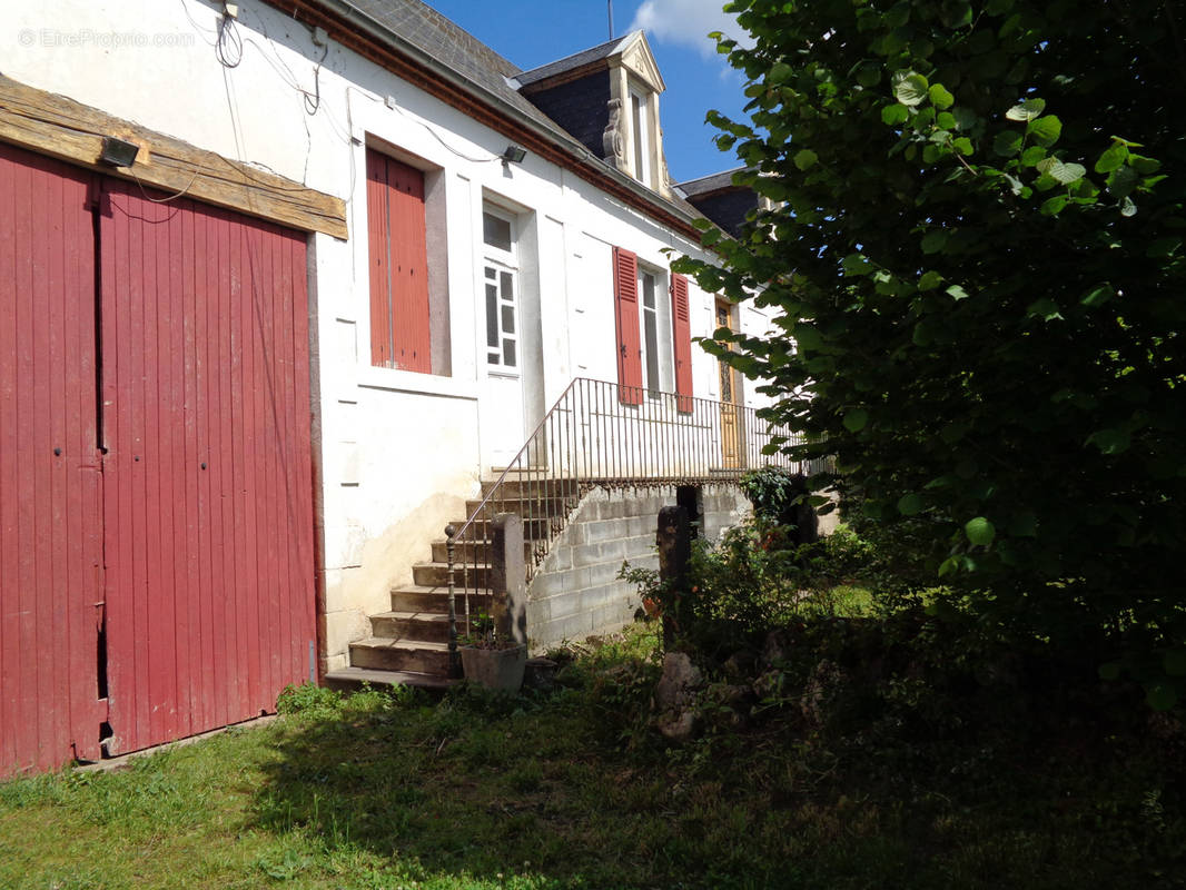 Maison à SAINT-POURCAIN-SUR-SIOULE