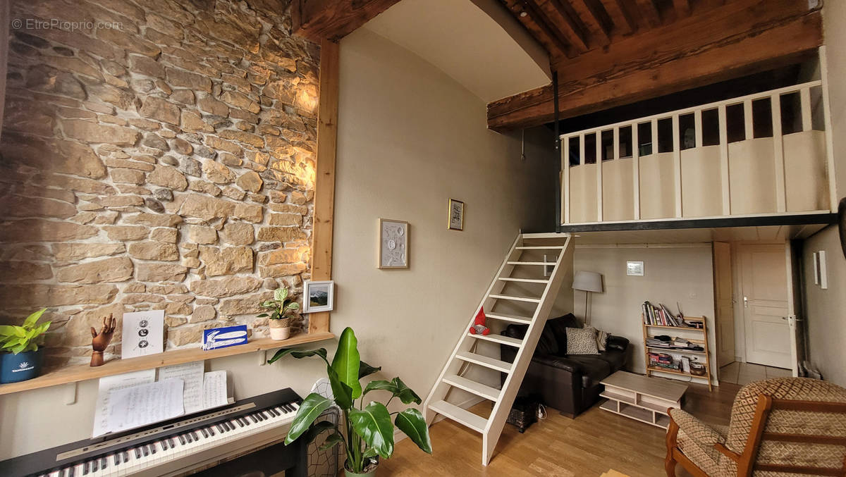 Appartement à LYON-1E