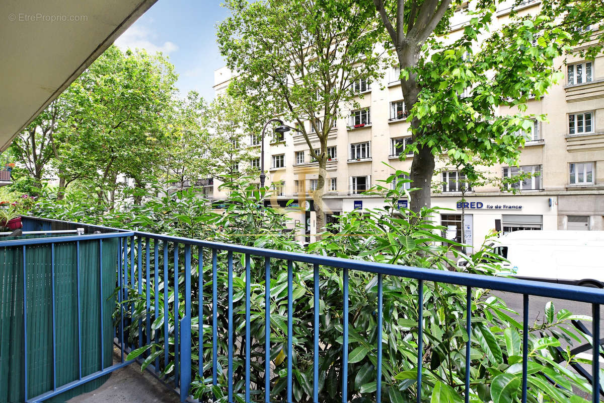 Appartement à PARIS-19E