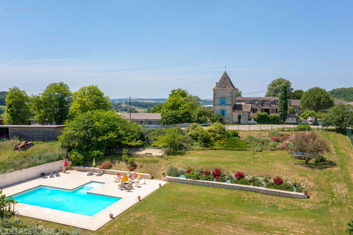 Maison à TOMBEBOEUF