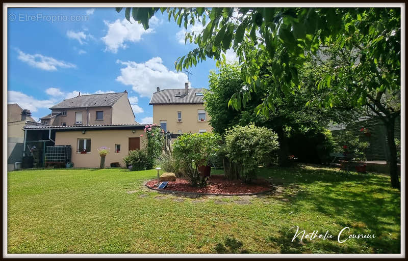 Maison à MAIZIERES-LES-METZ