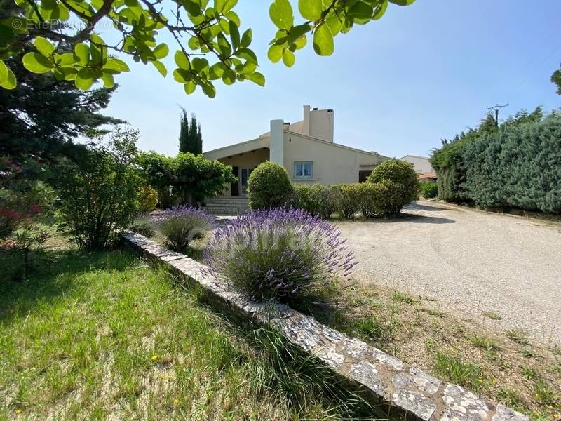 Maison à UZES