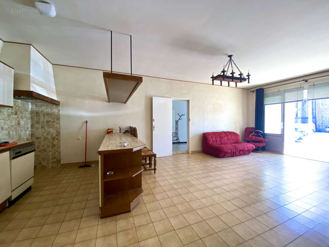 Appartement à VIAS