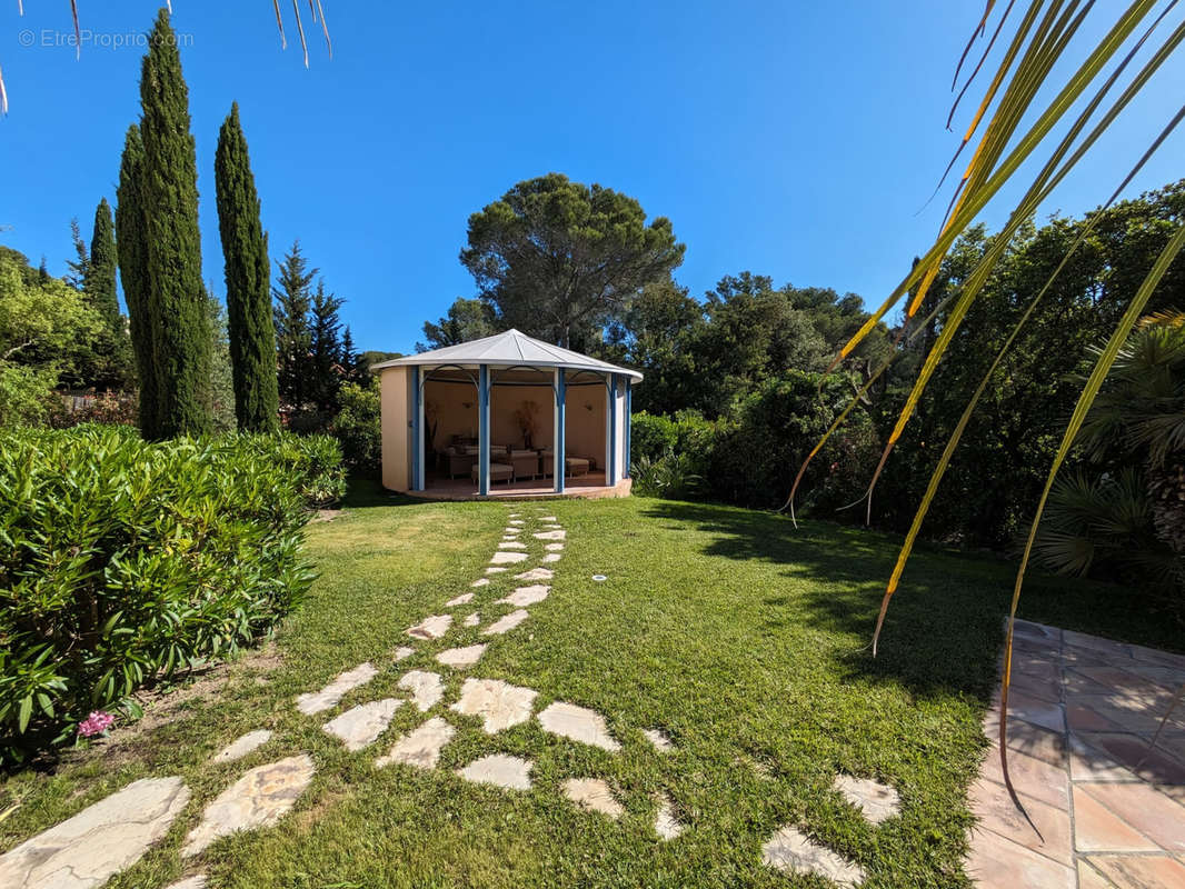 Maison à SAINT-RAPHAEL