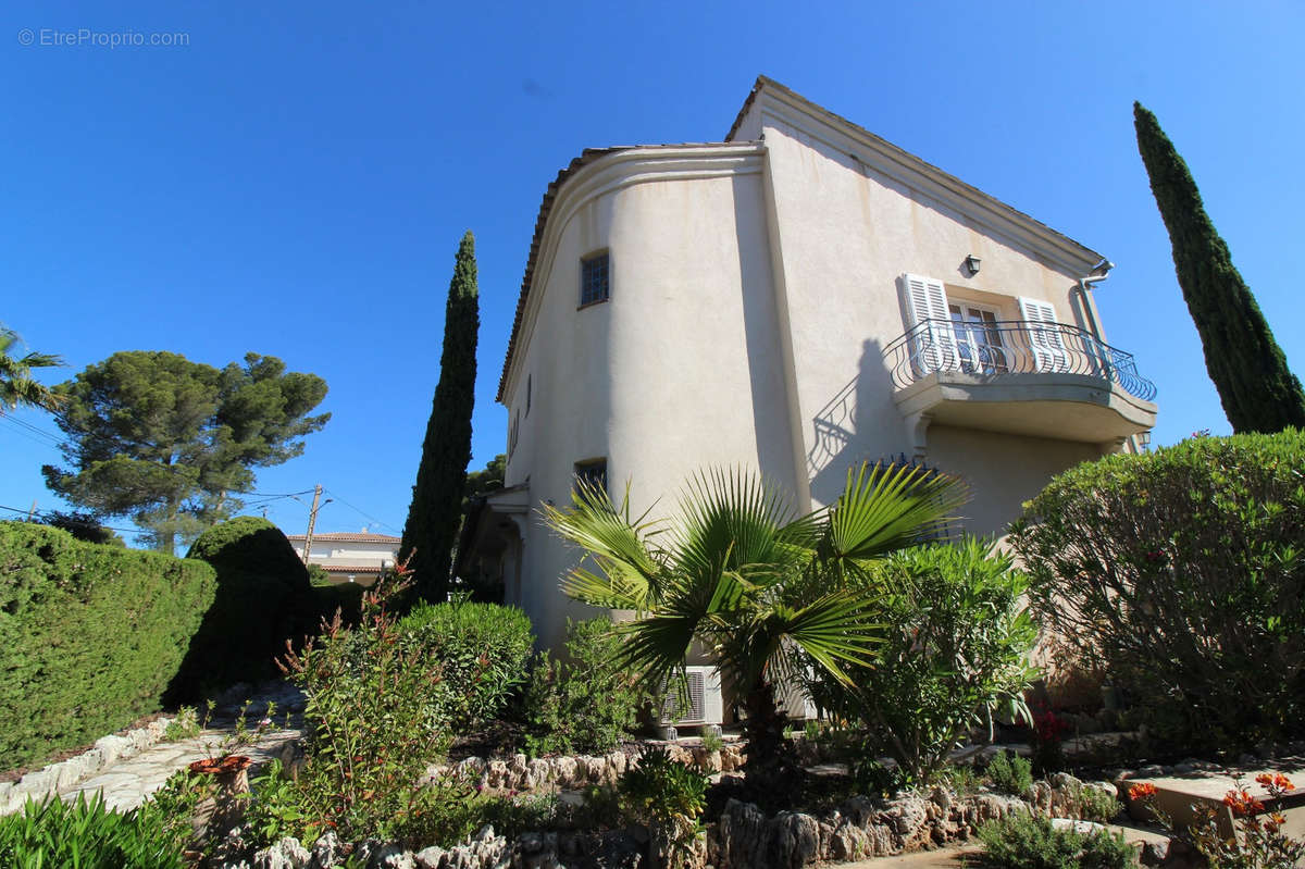 Maison à SAINT-RAPHAEL