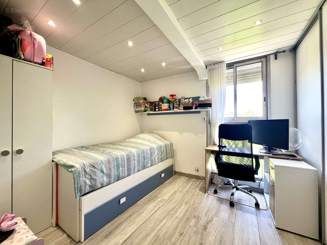 Appartement à MARSEILLE-13E