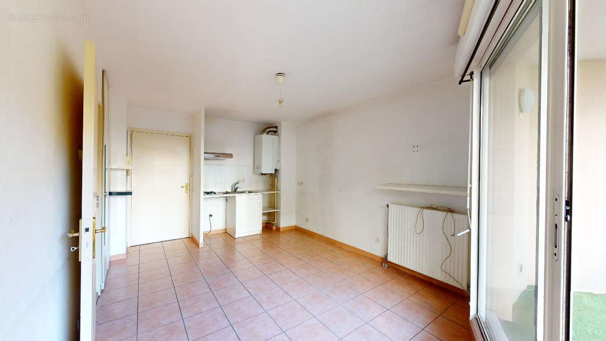 Appartement à MARSEILLE-8E