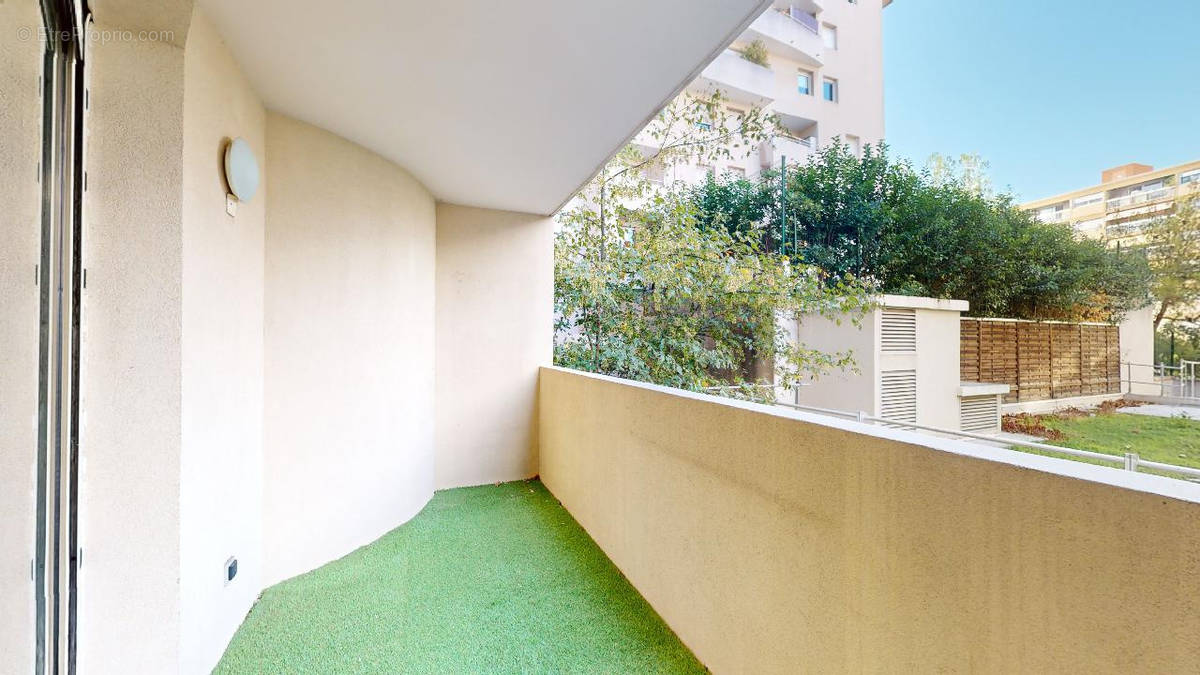 Appartement à MARSEILLE-8E