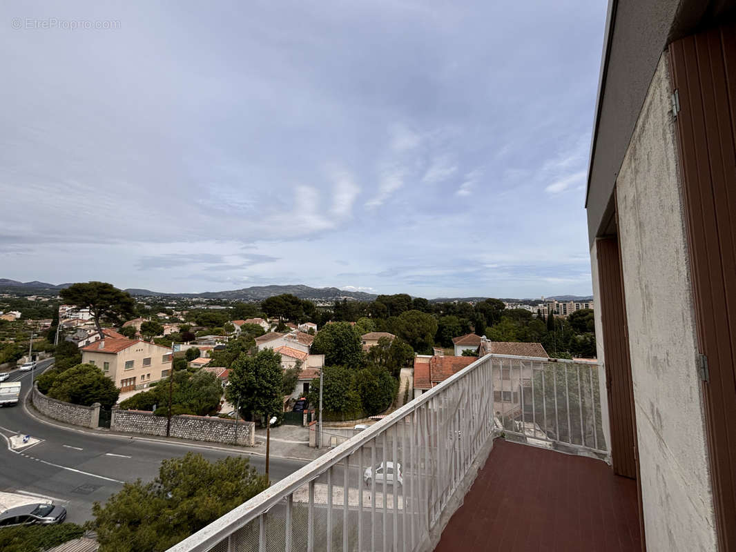 Appartement à MARSEILLE-13E