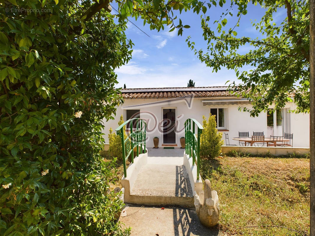 Maison à SAINT-MAXIMIN-LA-SAINTE-BAUME