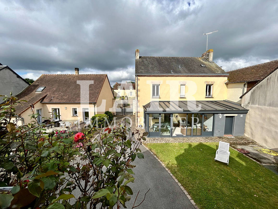 Maison à LA FRESNAYE-SUR-CHEDOUET