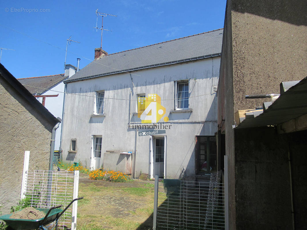 Maison à SAINT-GILDAS-DES-BOIS