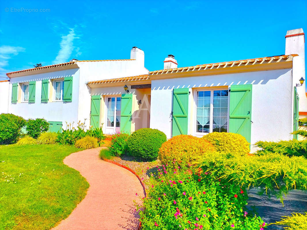 Maison à BEAUVOIR-SUR-MER