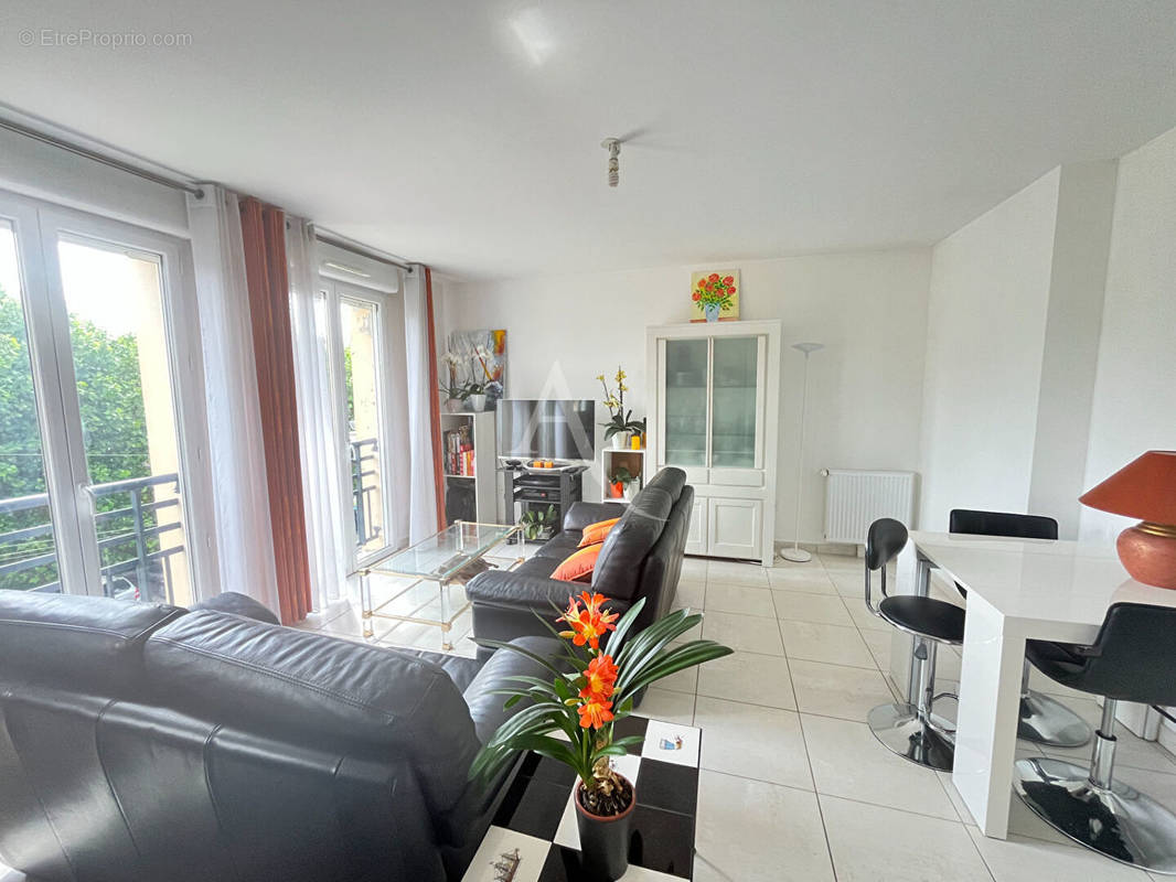 Appartement à DOURDAN