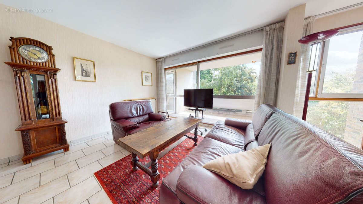 Appartement à MAISONS-ALFORT