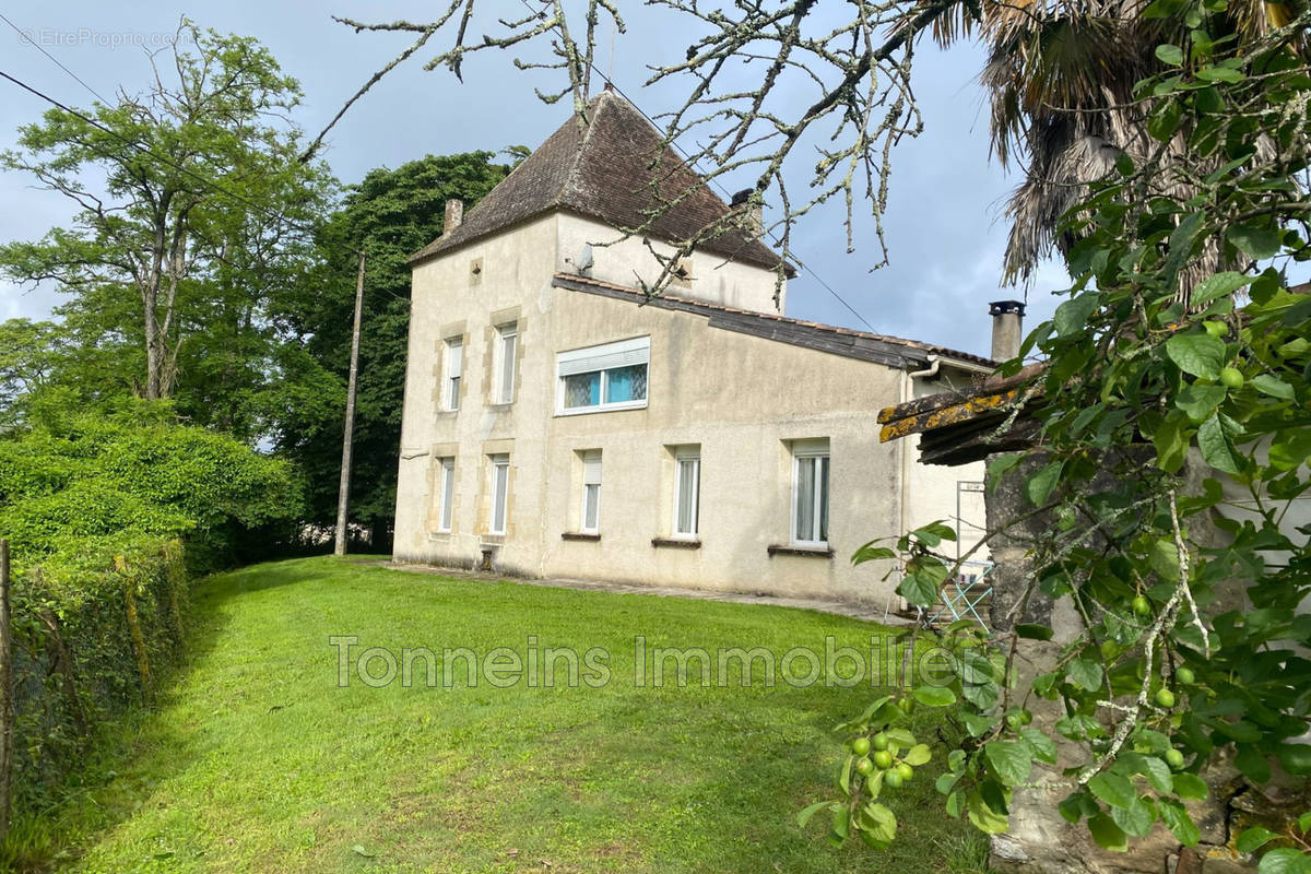 Maison à HAUTESVIGNES