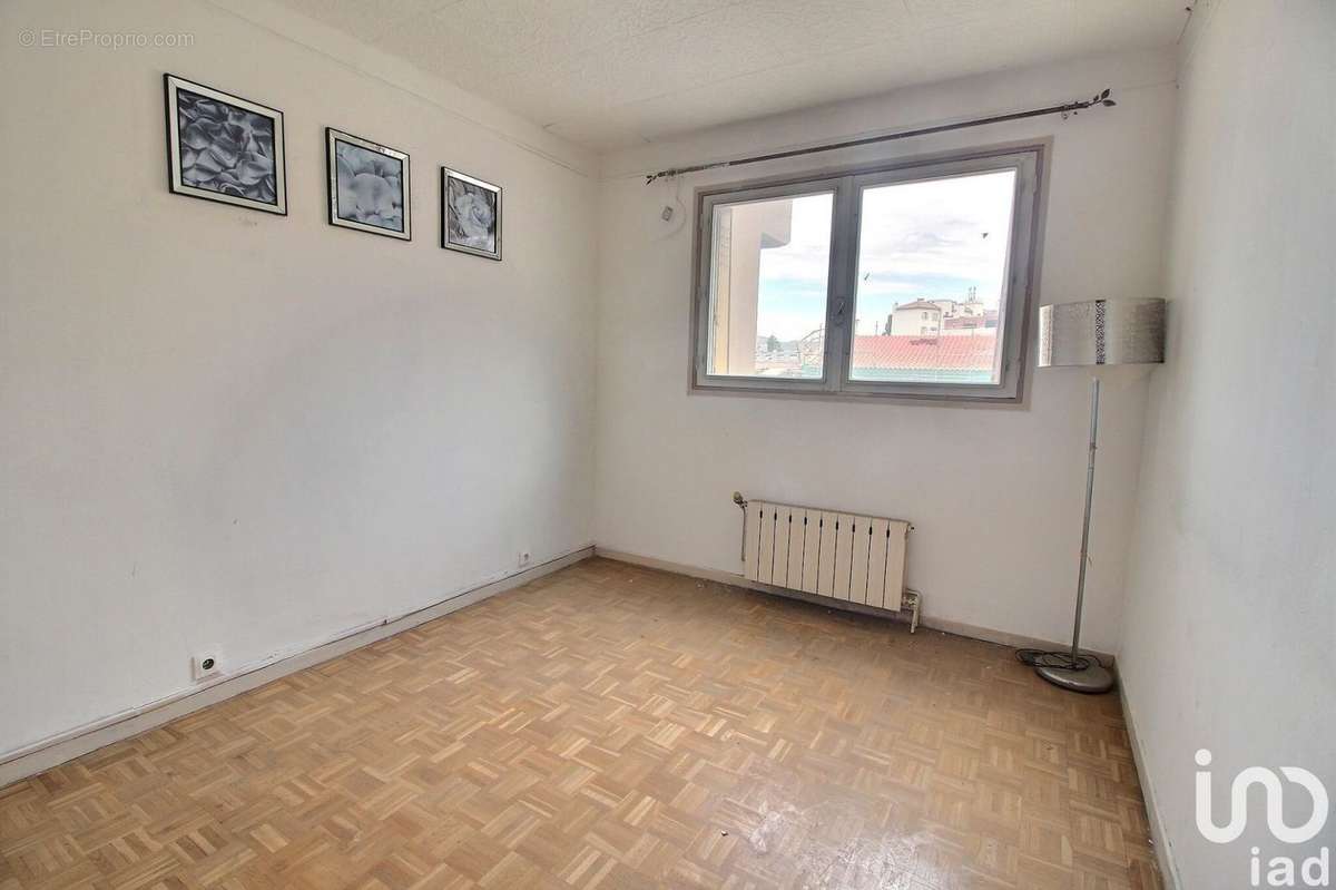 Photo 4 - Appartement à MARSEILLE-3E