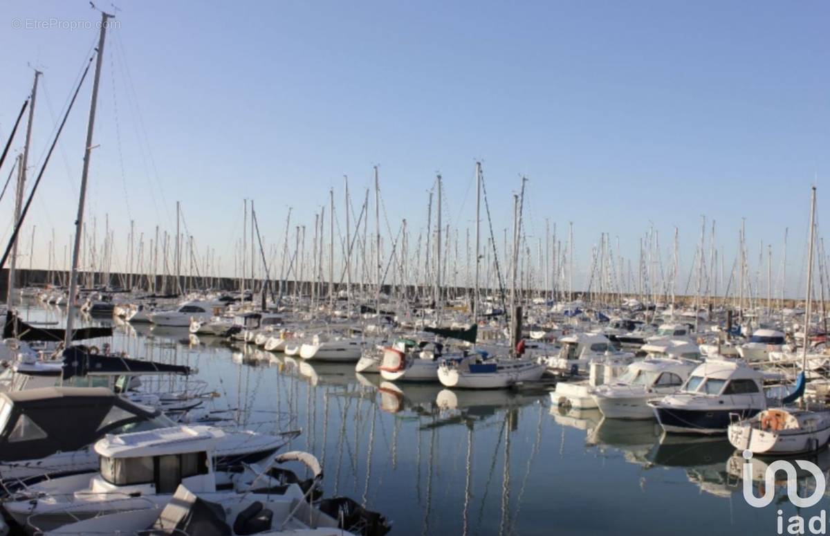 Photo 1 - Commerce à VALRAS-PLAGE