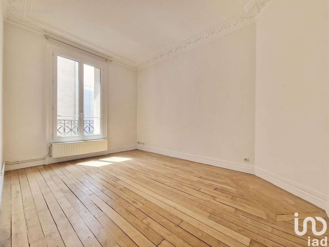 Photo 4 - Appartement à PARIS-18E