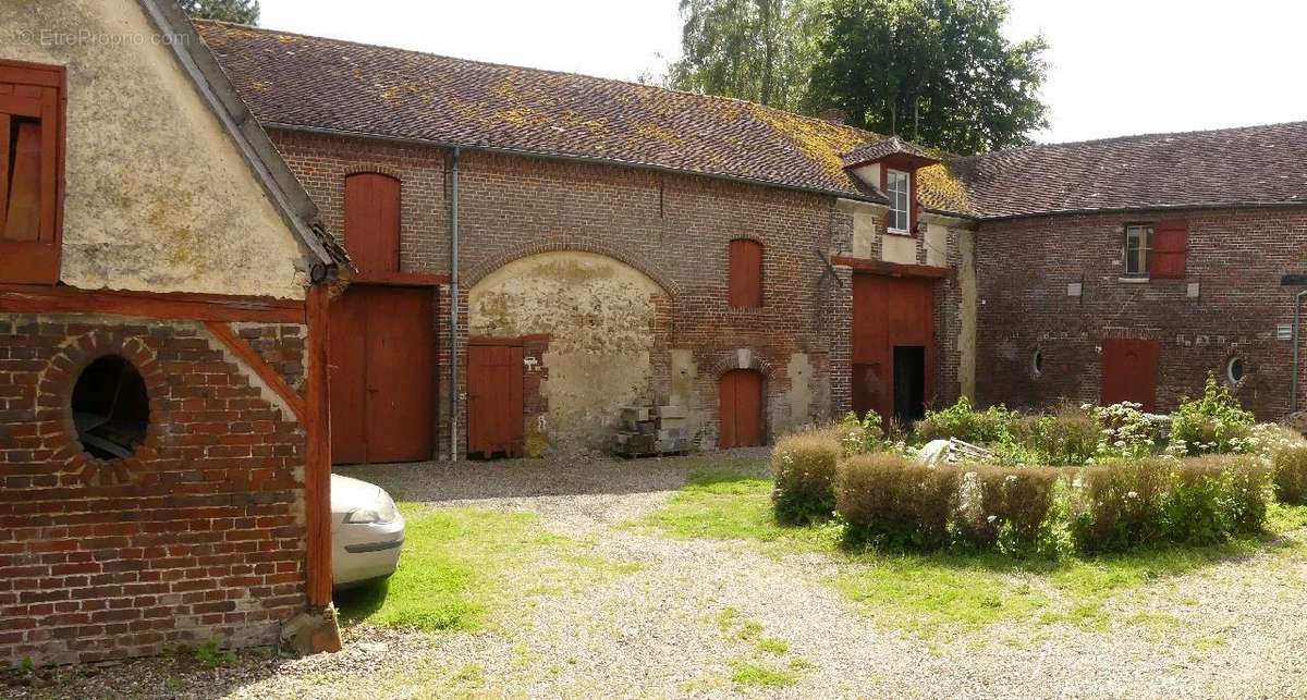 Maison à BEAUVAIS