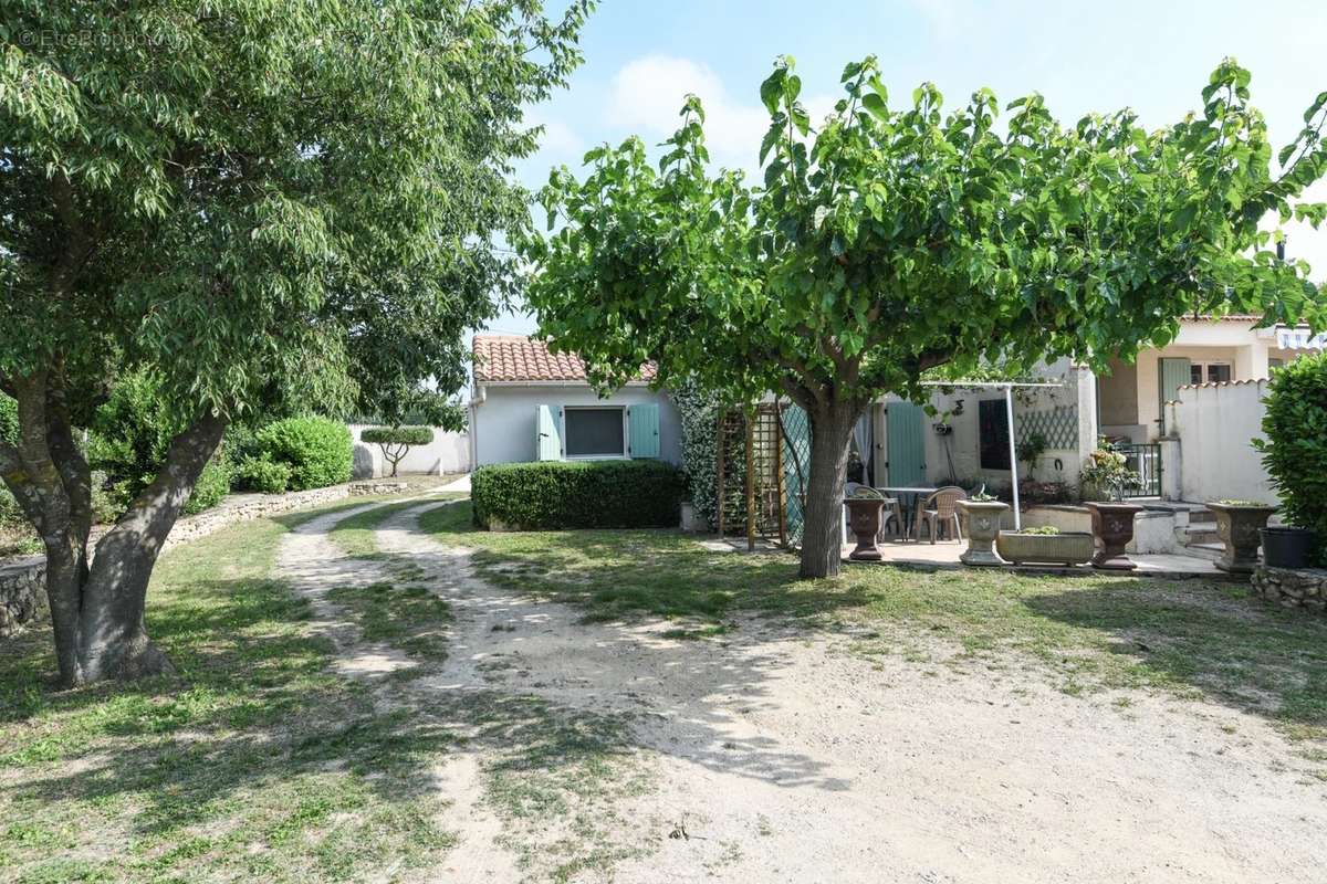 Maison à UZES