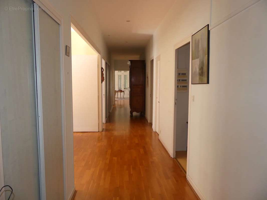 Appartement à MONTCEAU-LES-MINES