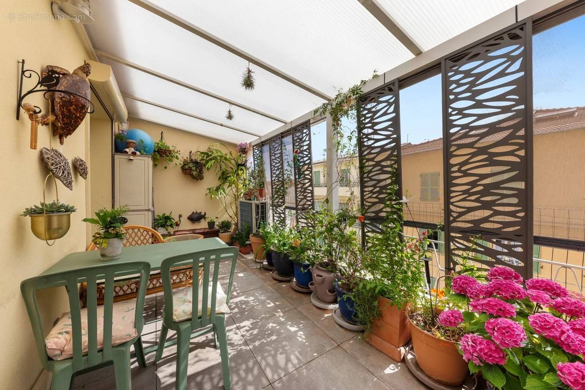 Appartement à NICE