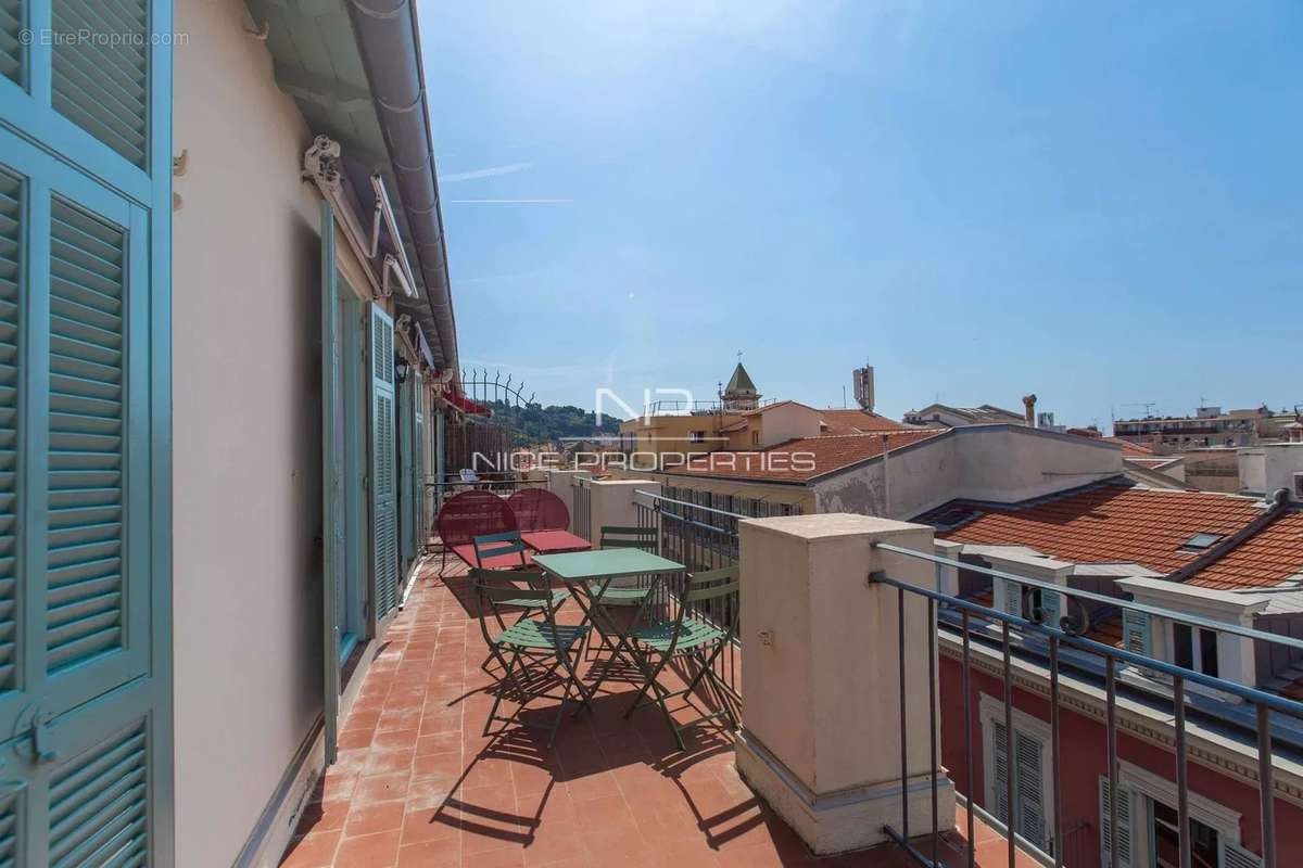 Appartement à NICE