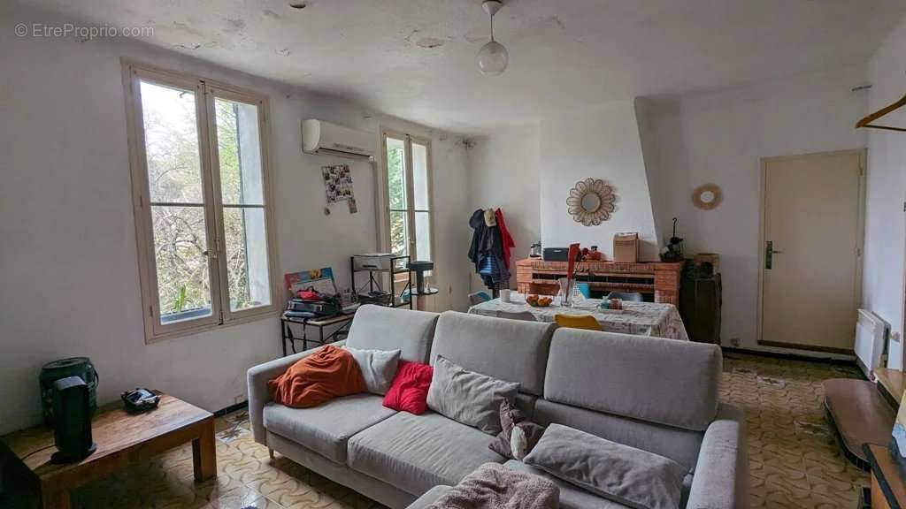 Appartement à MONTFORT-SUR-ARGENS