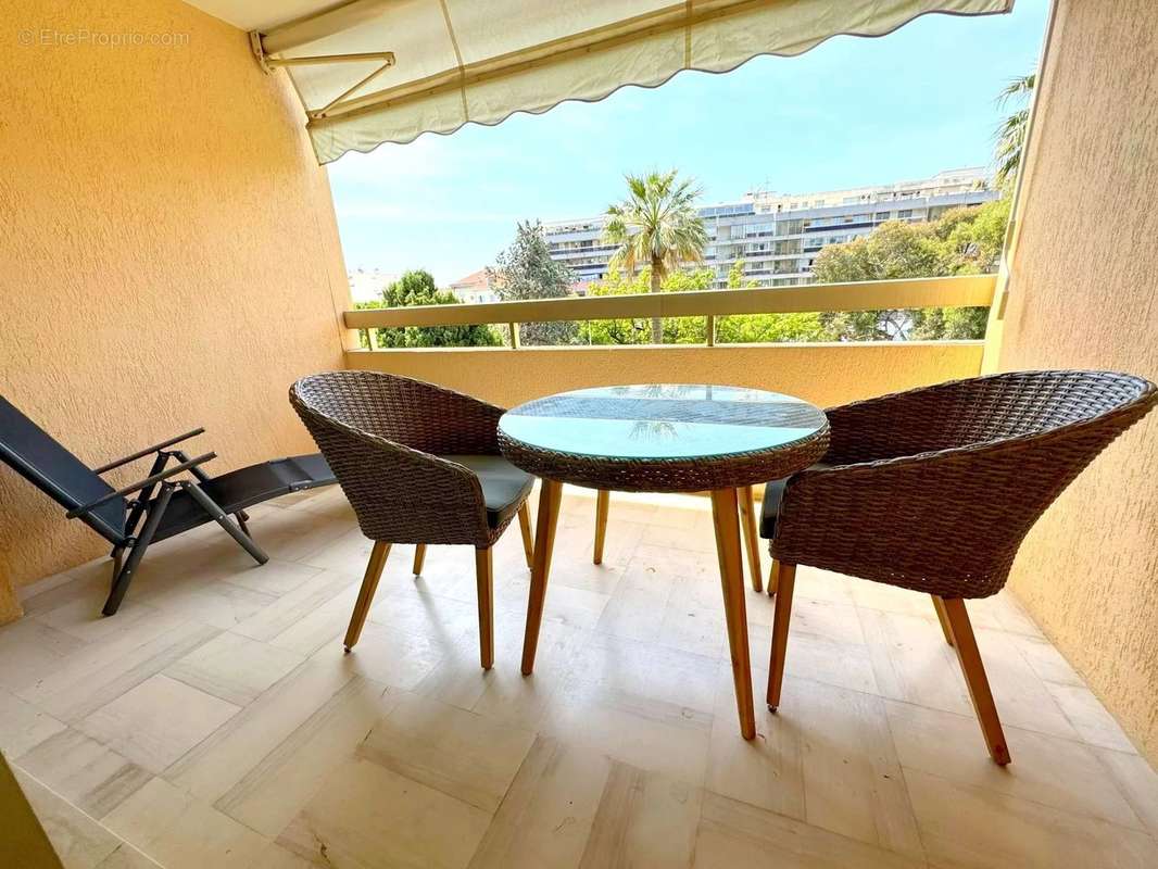 Appartement à CANNES