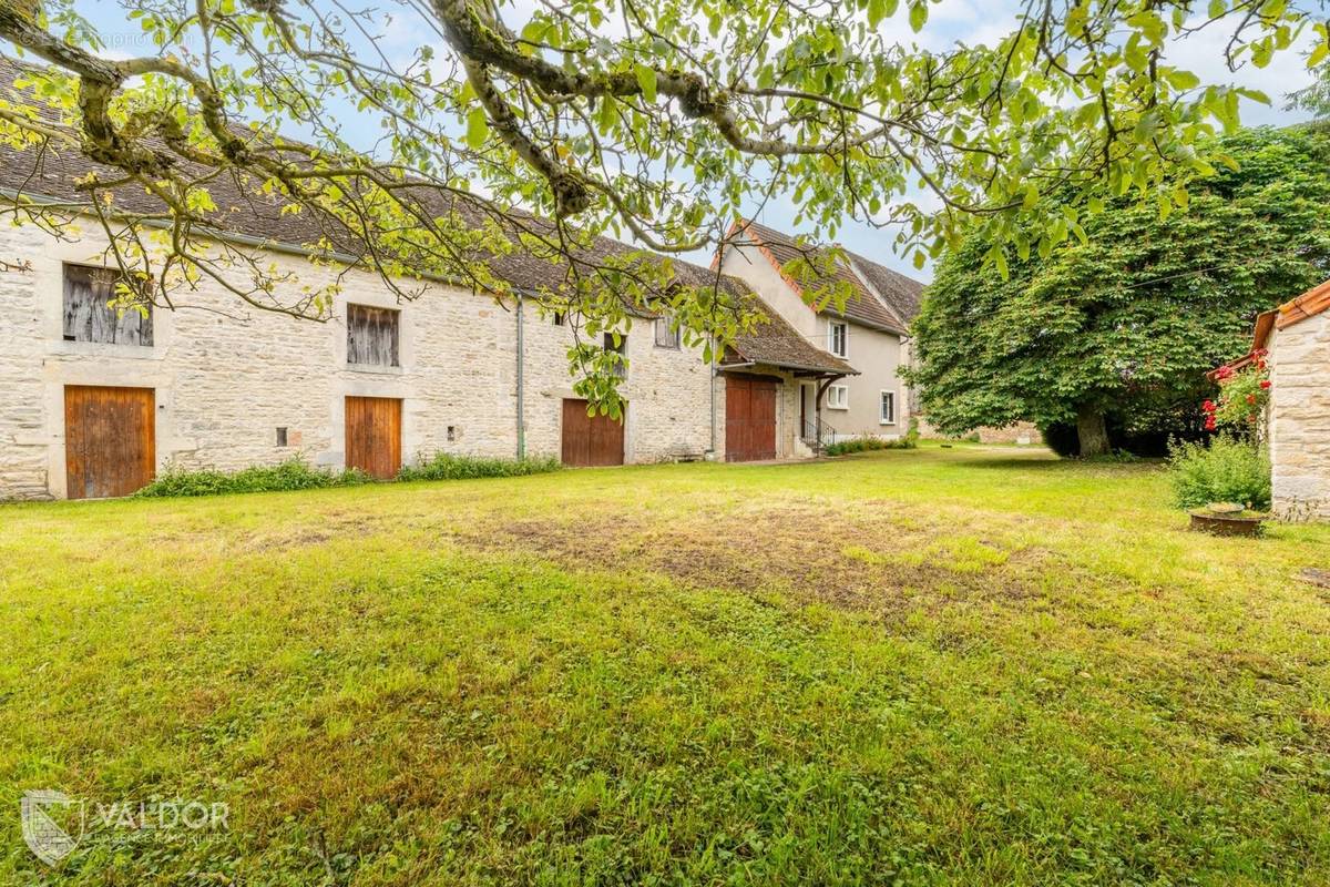 Maison à CHAUDENAY