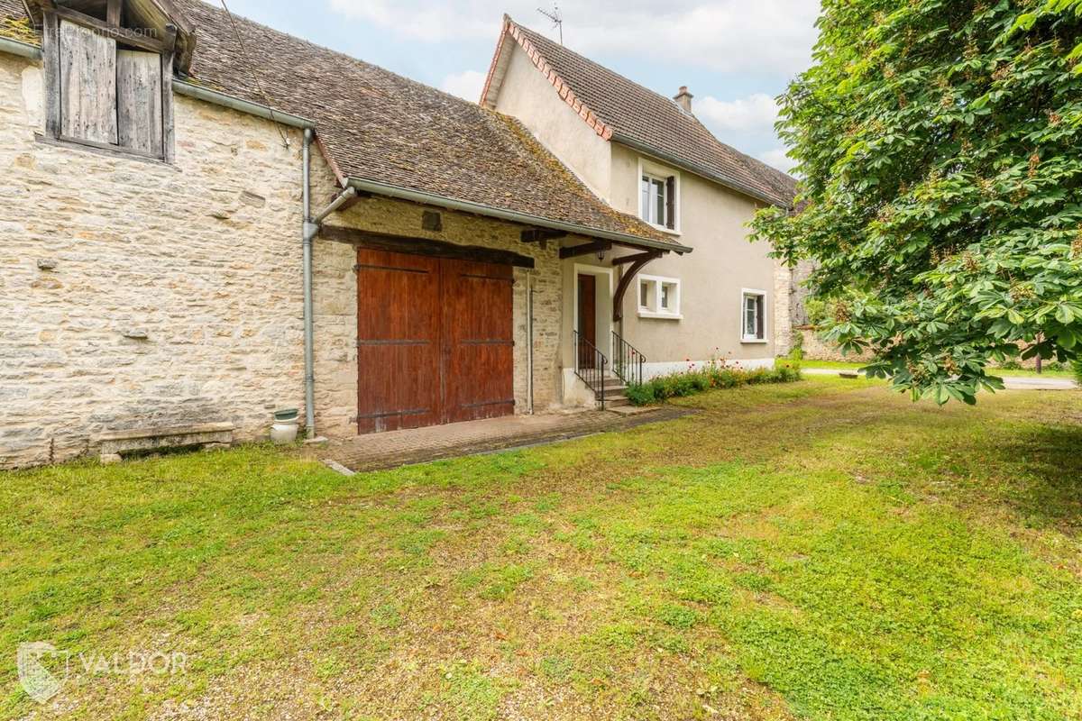 Maison à CHAUDENAY