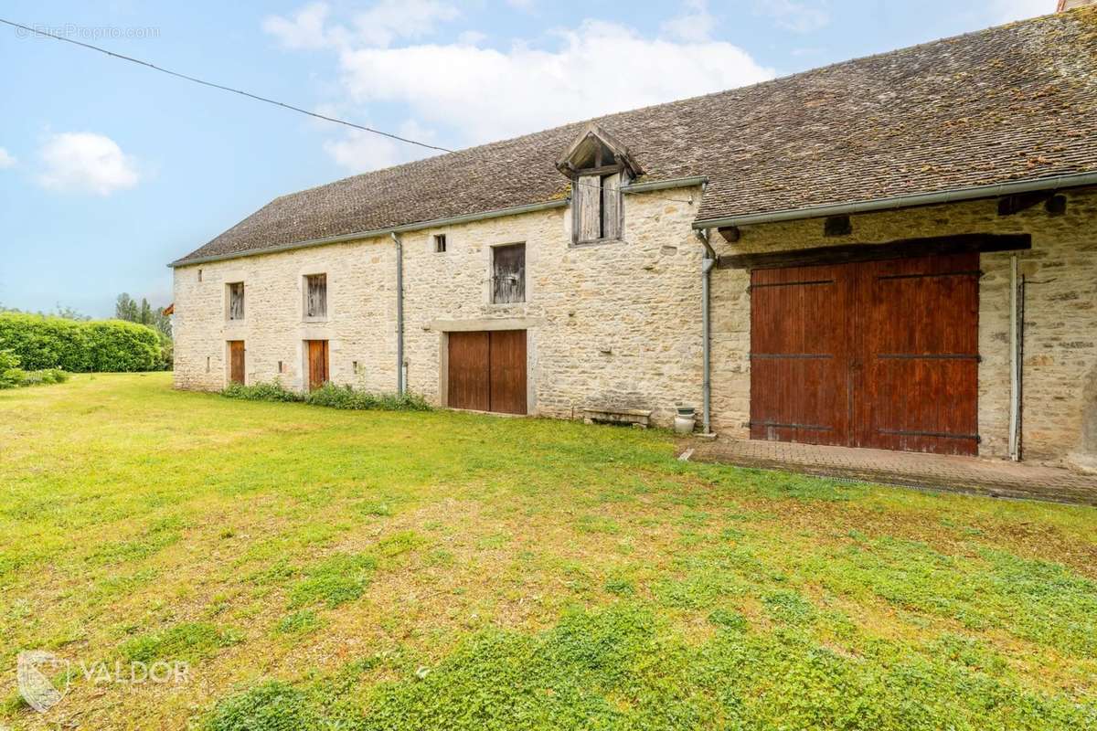 Maison à CHAUDENAY