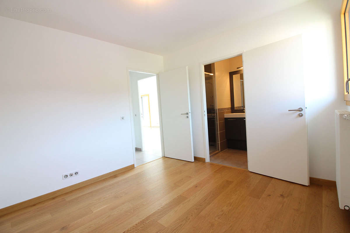 Appartement à DIVONNE-LES-BAINS